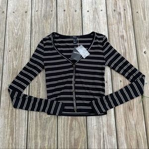 Forever 21 Black and White Knit Top